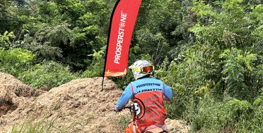 prosperstone tire display